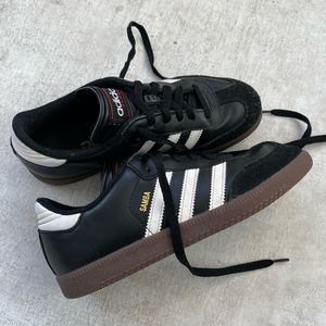 Adidas Black Samba Sneakers Size 7